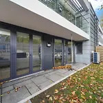Executive Apartments In Bermondsey Free Wifi & Aircon By City Stay Aparts London